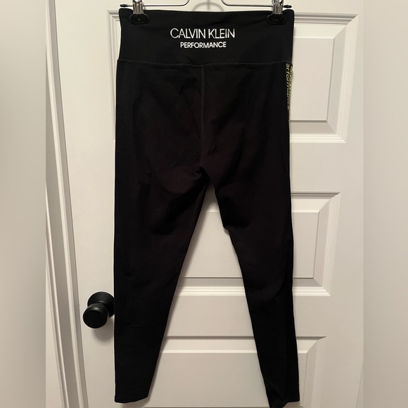 CALVIN KLEIN Performance Activewear Legging / Yoga Pant (Black and Yellow) - Picture 3 of 4